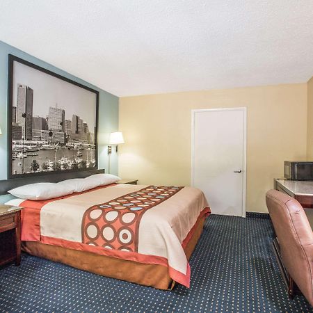 Hotel Super 8 By Wyndham Camp Springs/Andrews Afb Dc Area Esterno foto