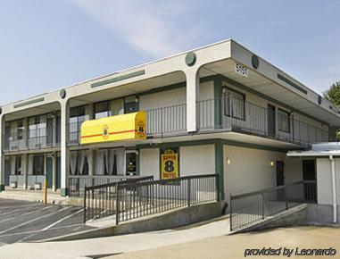 Hotel Super 8 By Wyndham Camp Springs/Andrews Afb Dc Area Esterno foto